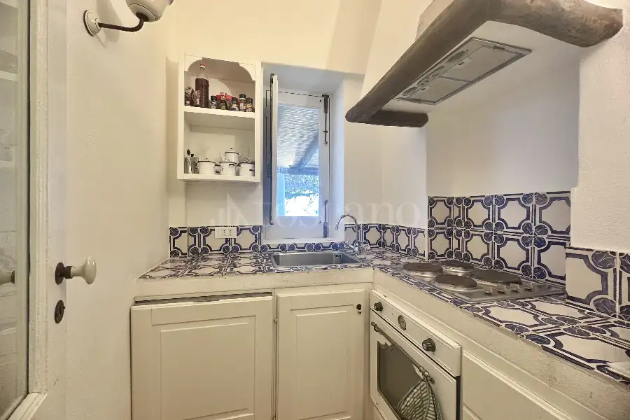 Villa in vendita di 1.000 mq a €1.990.000 (rif. 41/2025)
