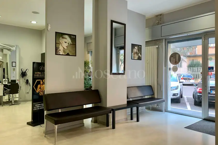 Negozio in affitto di 150 mq a €2.100 (rif. 7/2026)