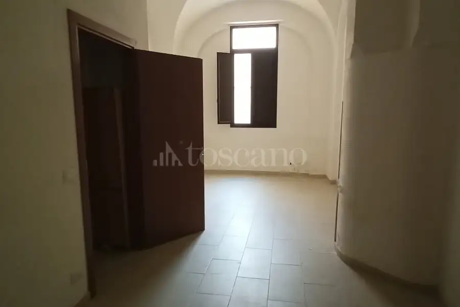 Laboratorio in affitto di 90 mq a €410 (rif. 4/2026)