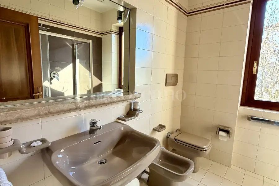 Villa in vendita di 400 mq a €870.000 (rif. 13/2026)