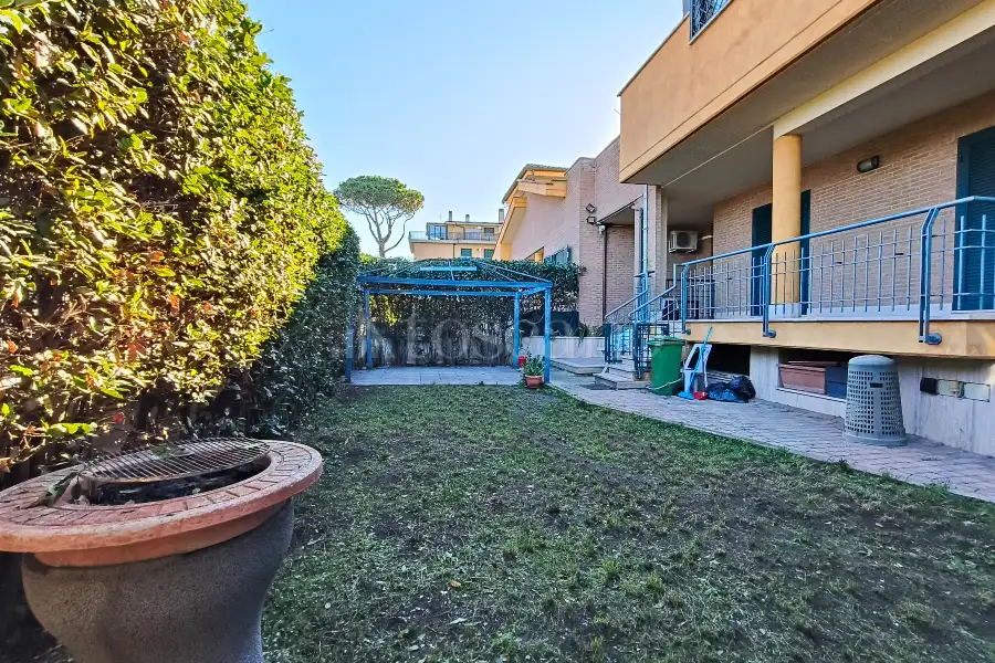 Villa Plurifamiliare in vendita di 210 mq a €374.000 (rif. 5/2025)