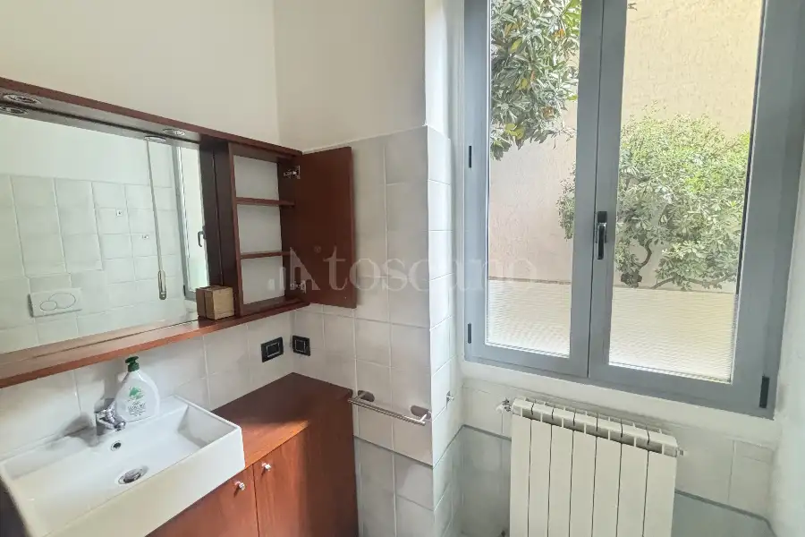 Casa in affitto di 50 mq a €1.400 (rif. 9/2026)