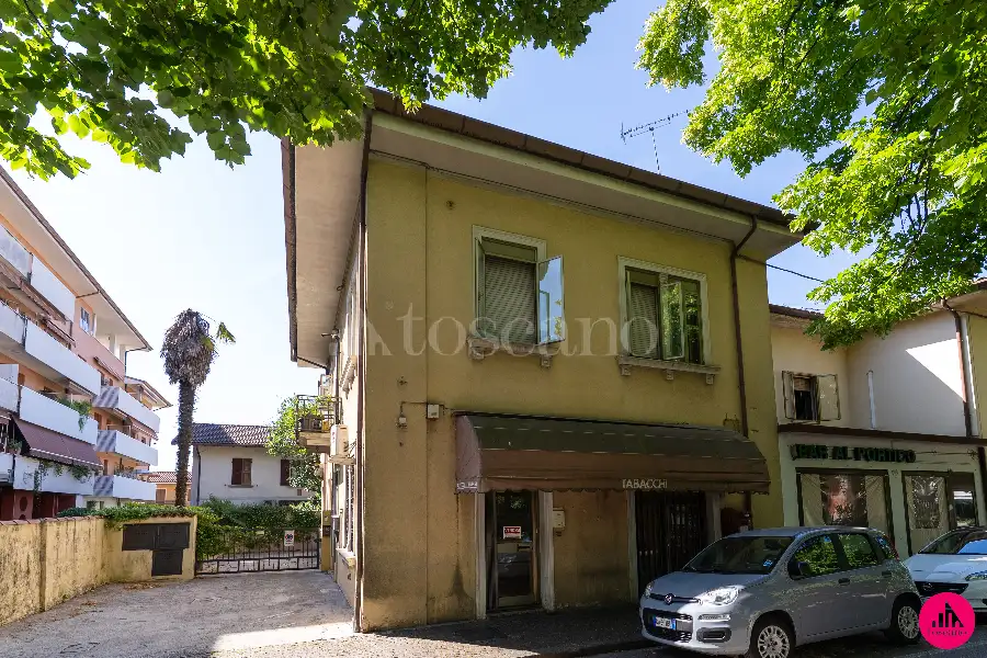Negozio in vendita di 45 mq a €55.000 (rif. 9/2026)