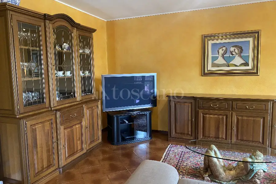 Casa Indipendente in vendita di 210 mq a €248.000 (rif. 9/2026)