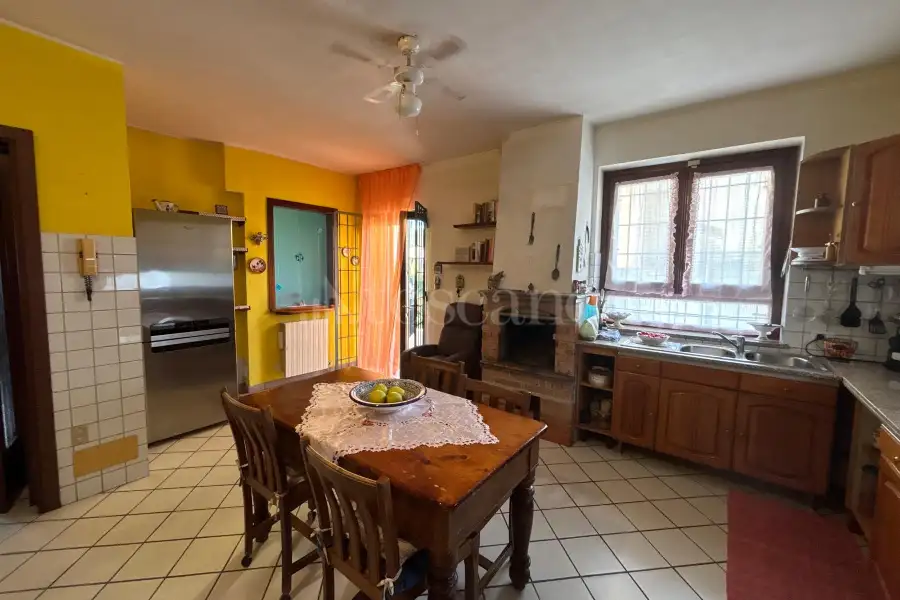 Villa in vendita di 280 mq a €570.000 (rif. 18/2025)