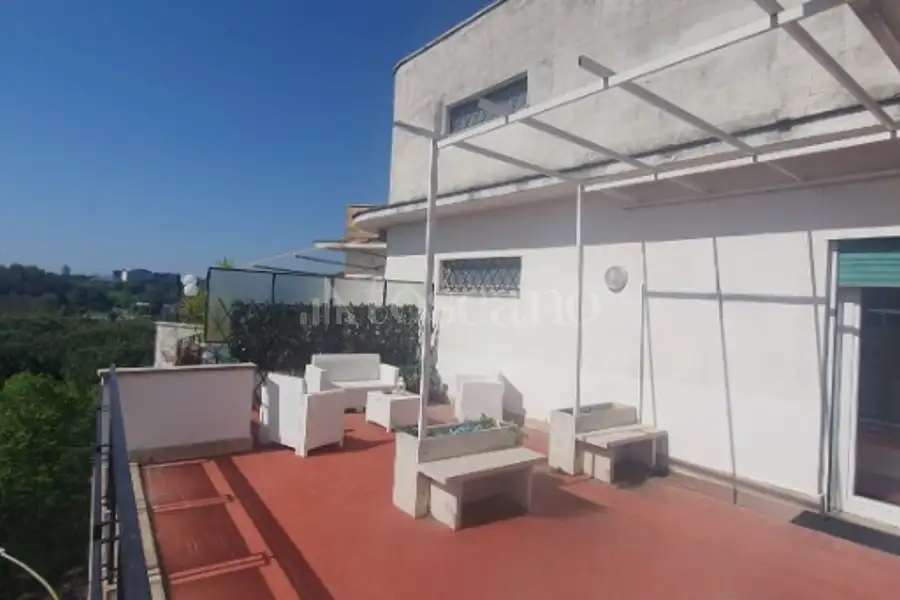 Attico in vendita di 125 mq a €569.000 (rif. 13/2026)