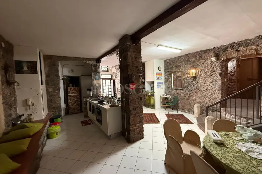 Casa in vendita di 132 mq a €160.000 (rif. 9/2026)