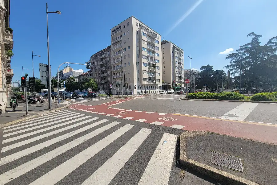 Negozio in vendita di 200 mq a €3.600.000 (rif. 52/2025)