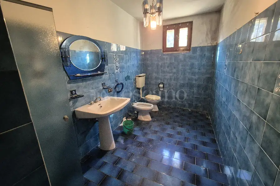 Villa in vendita di 330 mq trattativa riservata (rif. 3/2026)