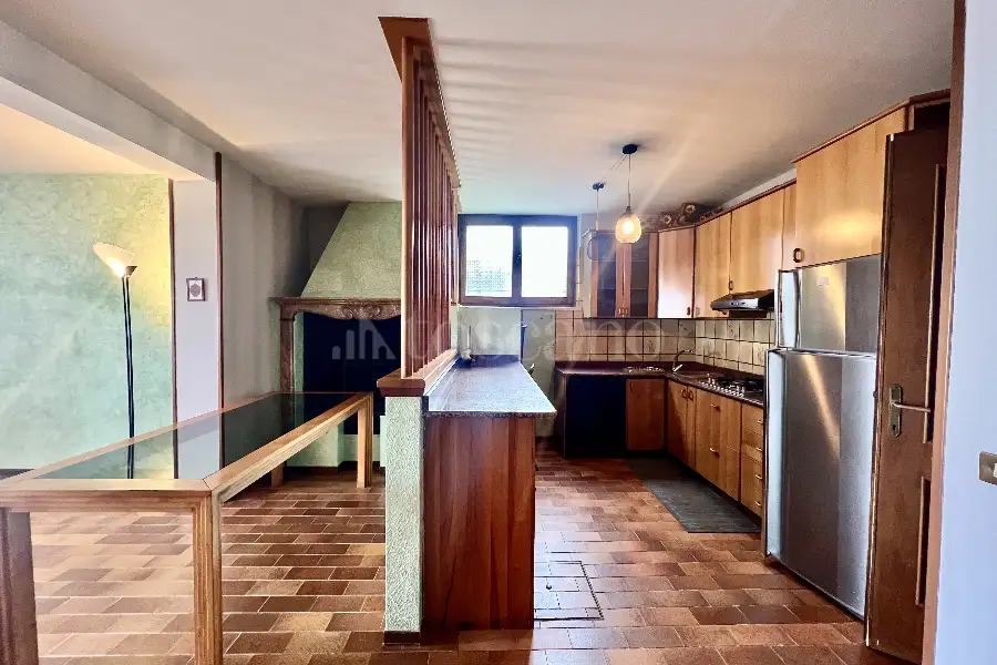 Villa in vendita di 450 mq a €950.000 (rif. 14/2025)
