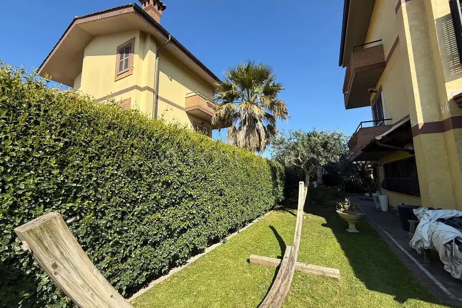 Villa in vendita di 200 mq a €549.000 (rif. 15/2026)
