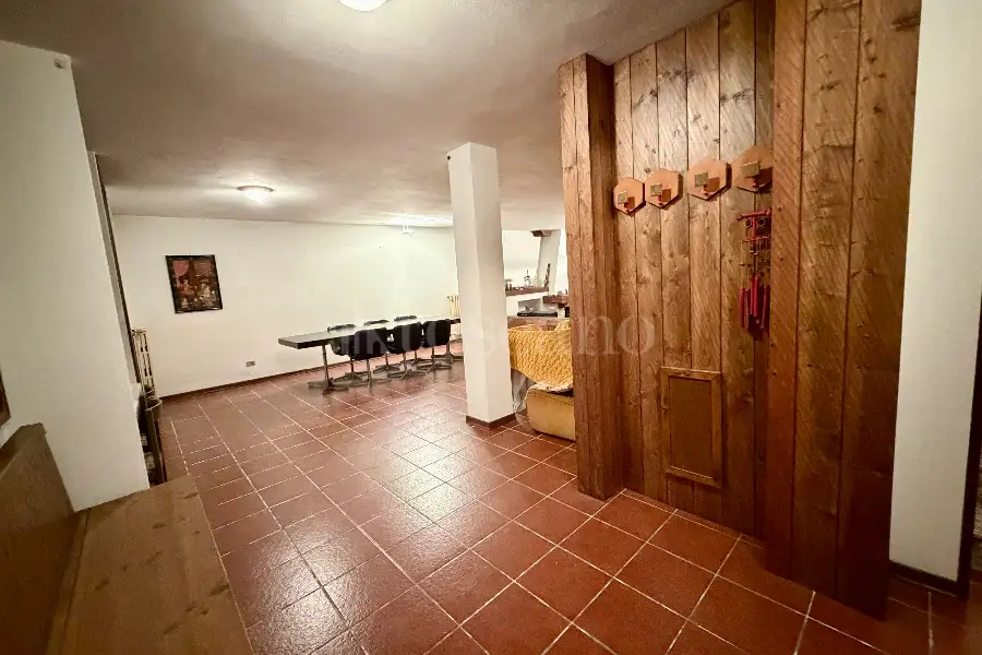 Villa in vendita di 400 mq a €870.000 (rif. 13/2026)