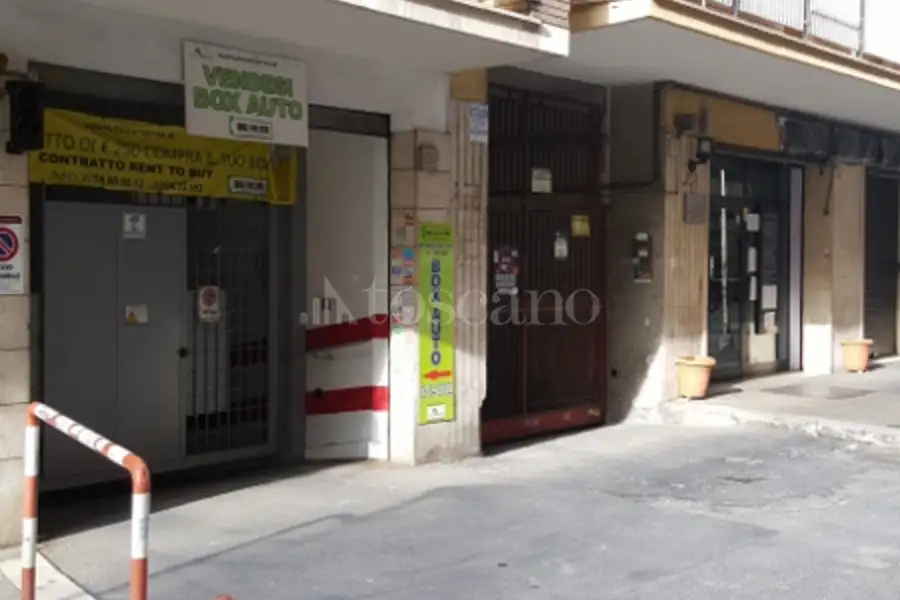 Box in affitto di 12 mq a €230 (rif. 1/2026)