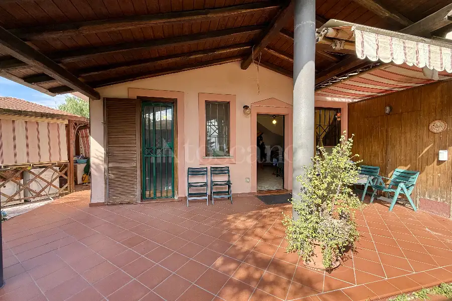 Villa Plurifamiliare in vendita di 100 mq a €269.000 (rif. 12/2026)