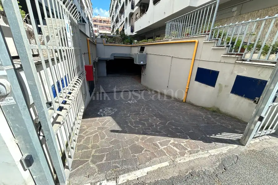 Box in vendita di 60 mq a €49.000 (rif. 56/2025)