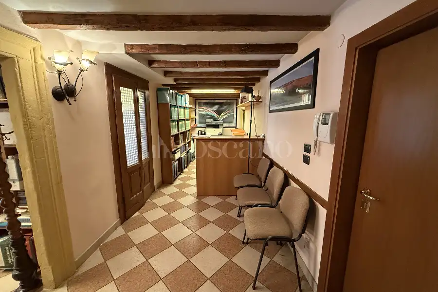 Ufficio in affitto di 60 mq a €1.400 (rif. 28/2026)