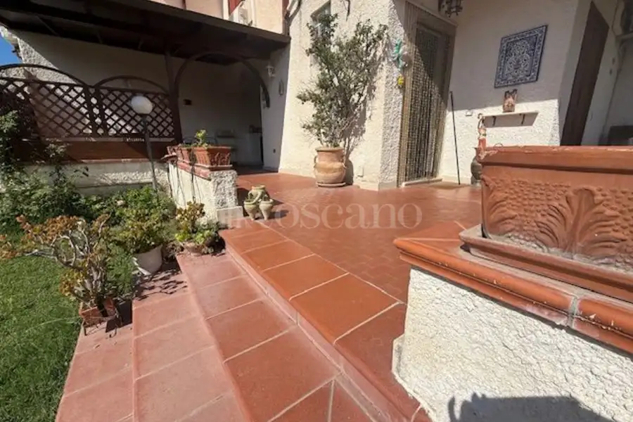 Villa Plurifamiliare in vendita di 90 mq a €245.000 (rif. 42/2025)