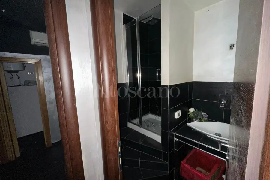 Negozio in vendita di 40 mq a €139.000 (rif. 1/2026)
