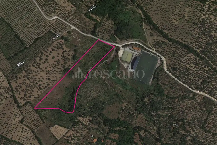Agricolo in vendita di 22.200 mq a €38.000 (rif. 18/2025)