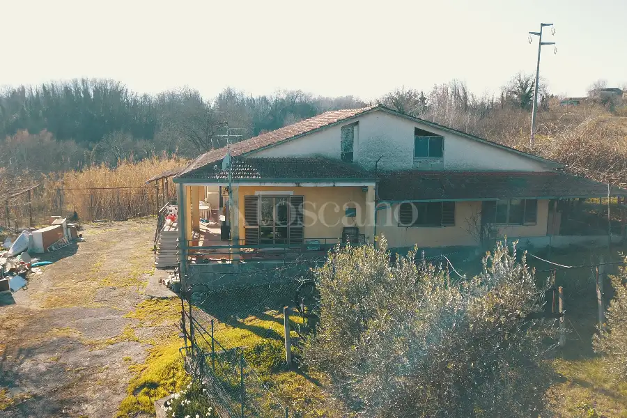 Casa Indipendente in vendita di 175 mq a €109.000 (rif. 34/2024)