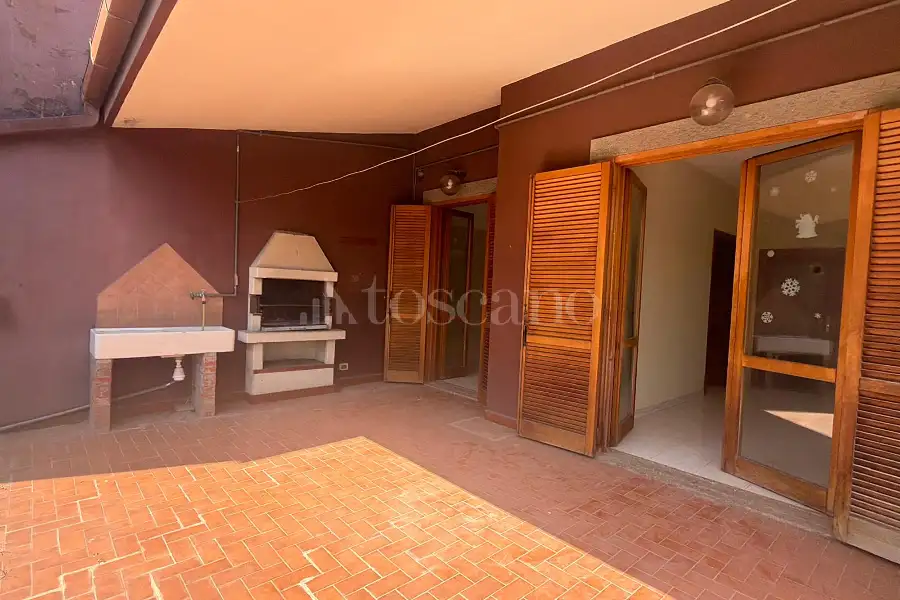 Villa Bifamiliare in vendita di 300 mq a €599.000 (rif. 52/2026)