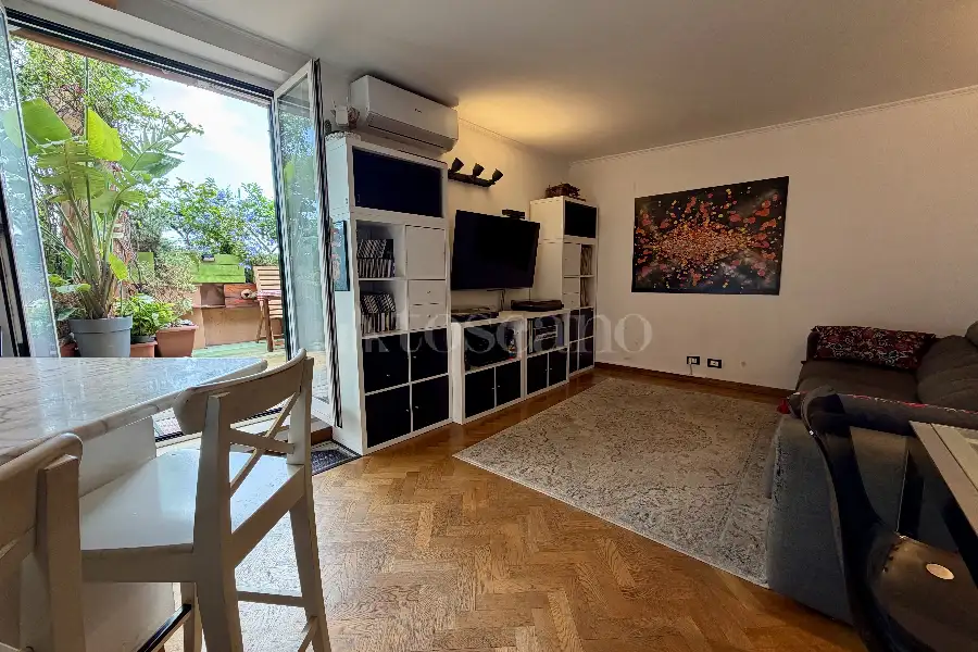 Attico in vendita di 85 mq a €329.000 (rif. 14/2026)