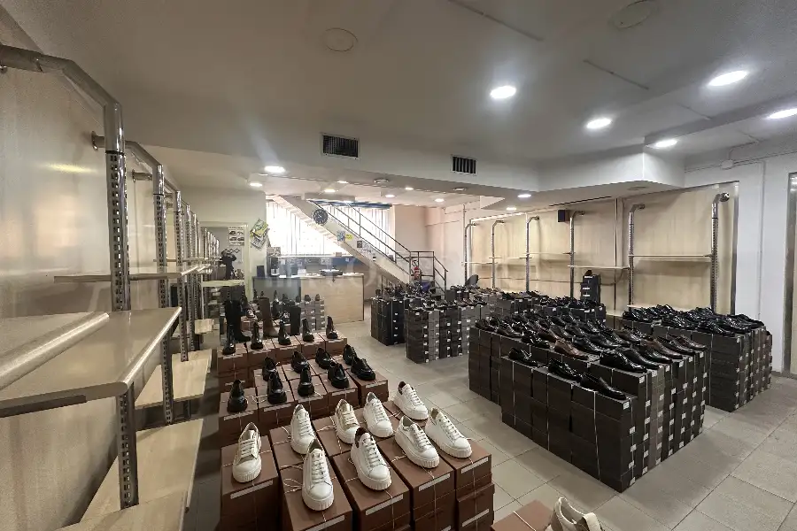 Negozio in vendita di 176 mq a €79.000 (rif. 31/2025)