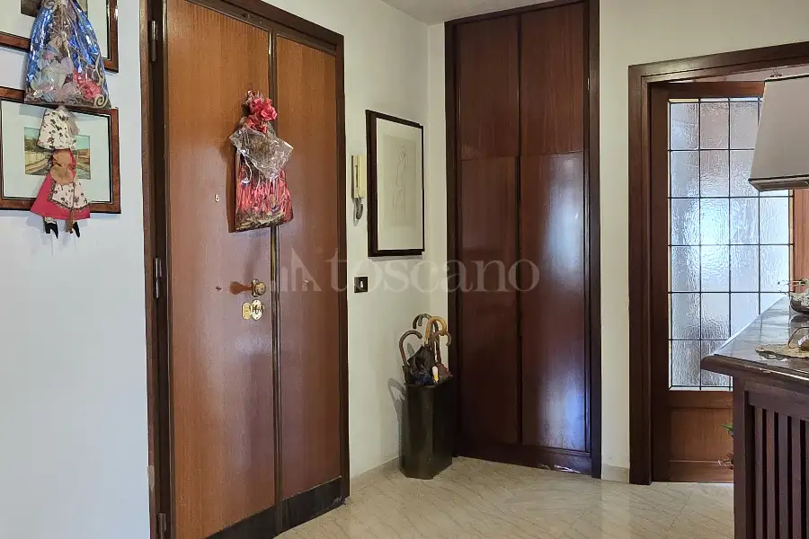 Attico in vendita di 189 mq a €895.000 (rif. 2/2026)