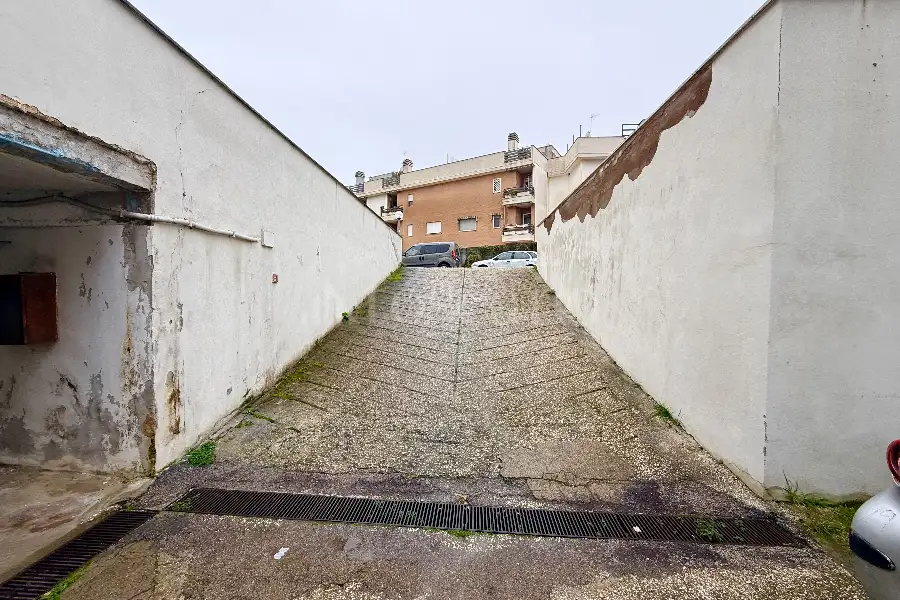 Magazzino in vendita di 112 mq a €49.000 (rif. 8/2026)