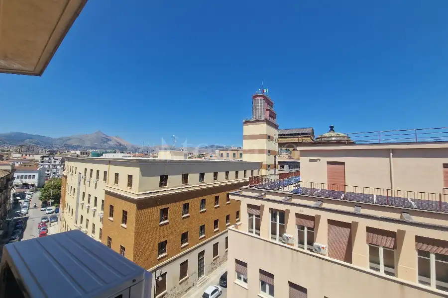Casa in vendita di 350 mq a €720.000 (rif. 73/2025)