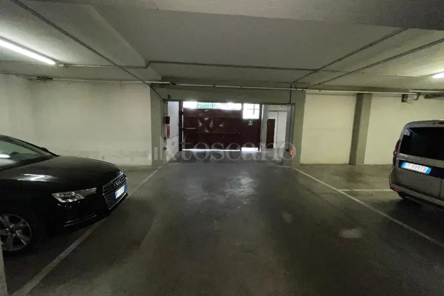 Posto Auto in affitto di 12 mq a €250 (rif. 43/2025)