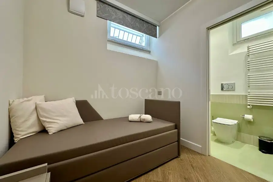 Palazzo in vendita di 390 mq a €2.900.000 (rif. 70/2026)