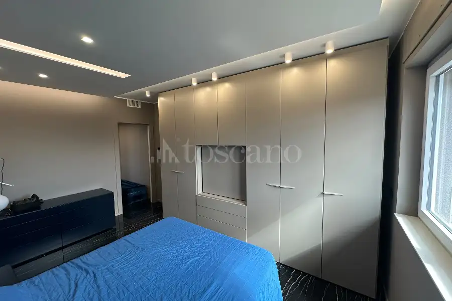 Attico in vendita di 170 mq a €685.000 (rif. 63/2026)