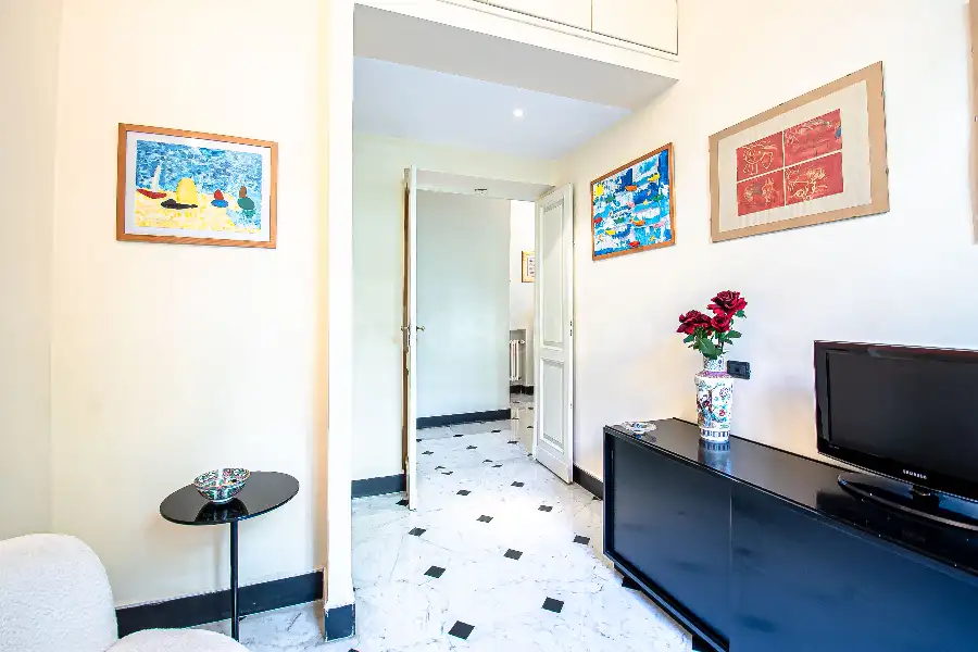 Villa in vendita di 496 mq a €3.950.000 (rif. 71/2026)