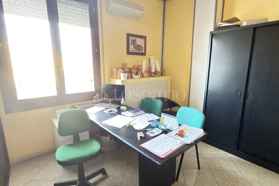 Negozio in vendita di 40 mq a €95.000 (rif. 13/2026)