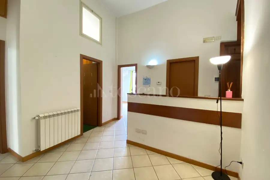 Ufficio in affitto di 20 mq a €470 (rif. 61/2026)