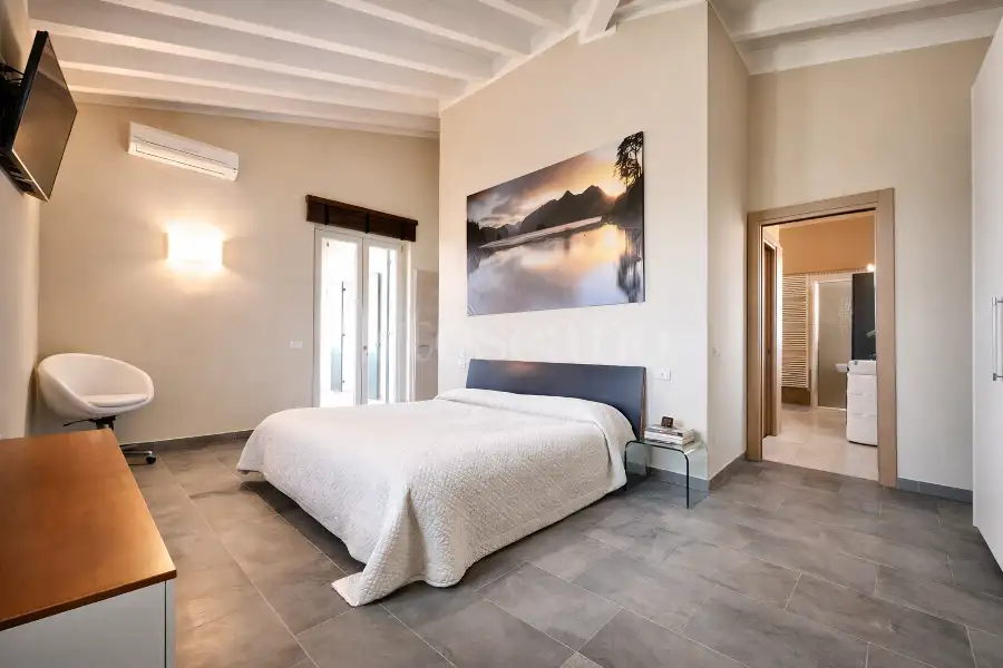 Villa in vendita di 630 mq trattativa riservata (rif. 8/2026)