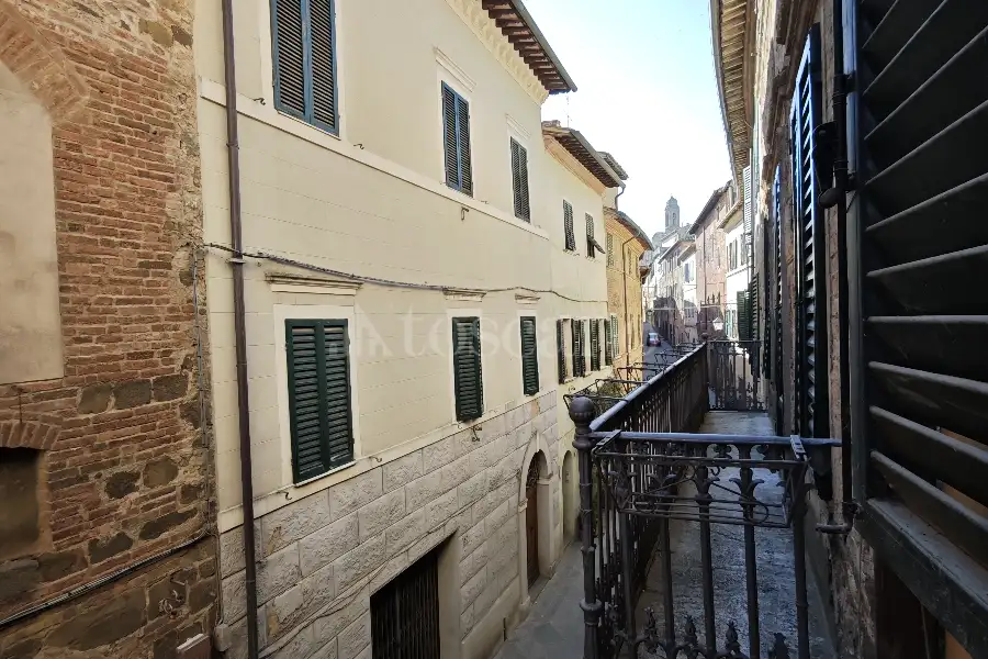 Casa Indipendente in vendita di 183 mq a €370.000 (rif. 45/2024)