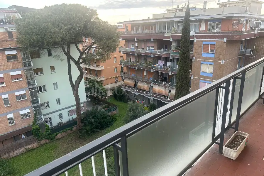 Attico in vendita di 140 mq a €525.000 (rif. 17/2026)