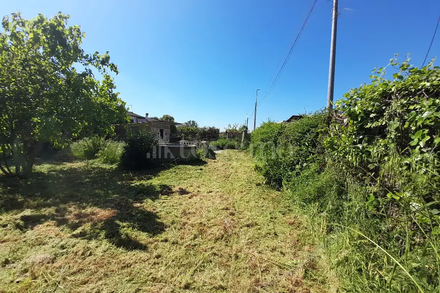 Edificabile Residenziali in vendita di 1.200 mq a €125.000 (rif. 20/2026)
