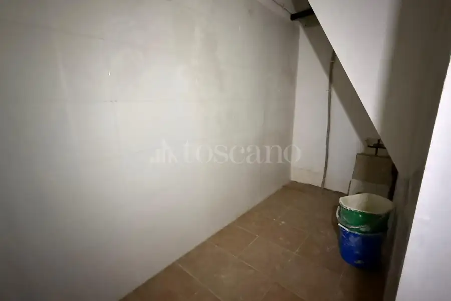Negozio in vendita di 60 mq a €119.000 (rif. 18/2026)