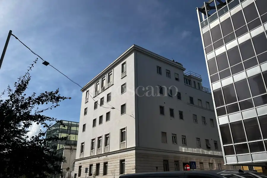 Ufficio in vendita di 314 mq a €1.950.000 (rif. 43/2026)