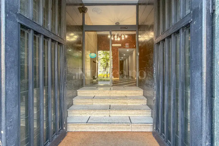 Ufficio in vendita di 250 mq a €1.450.000 (rif. 86/2026)