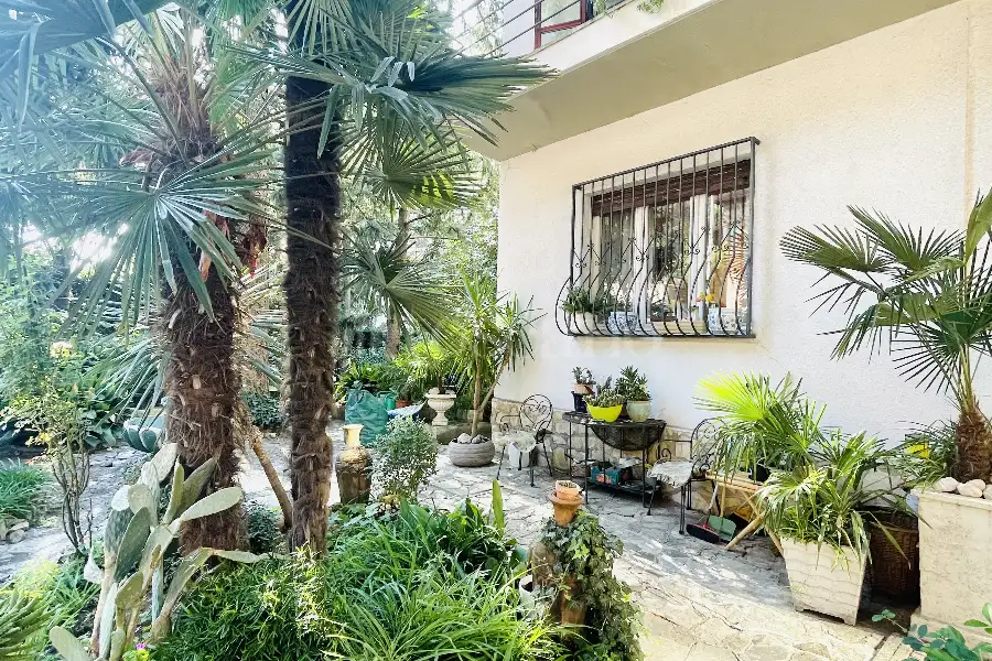 Villa in vendita di 300 mq a €650.000 (rif. 73/2025)