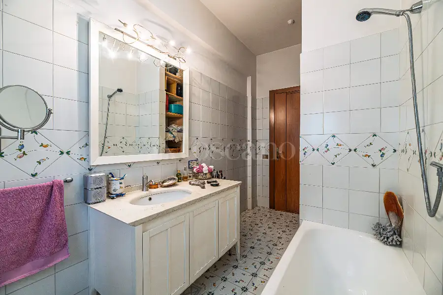 Casa in vendita di 140 mq a €430.000 (rif. 12/2025)
