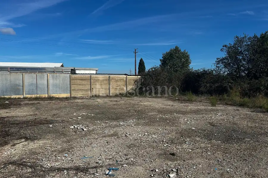 Capannone in vendita di 360 mq a €149.000 (rif. 49/2025)