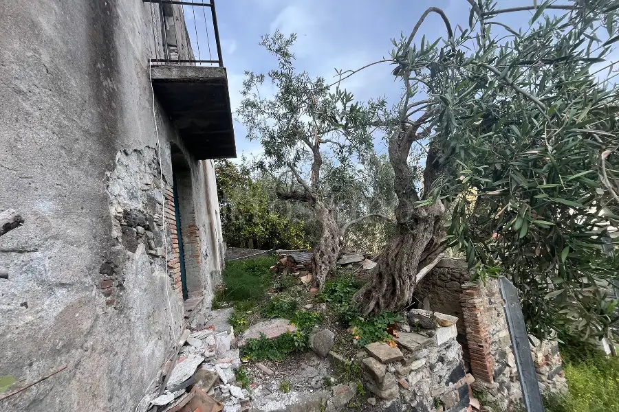 Rustico in vendita di 174 mq a €99.000 (rif. 36/2024)