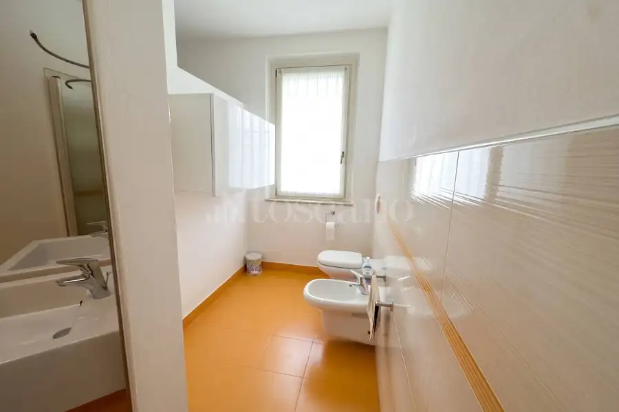 Villa in vendita di 230 mq a €950.000 (rif. 17/2026)