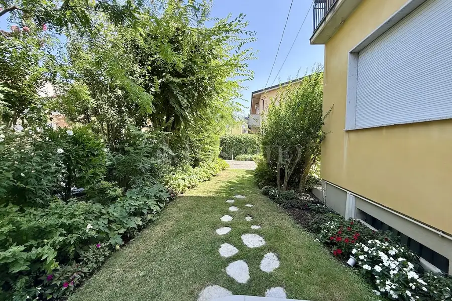 Casa Indipendente in vendita di 200 mq a €490.000 (rif. 31/2026)