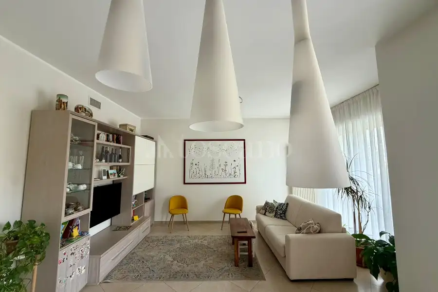 Casa in vendita di 130 mq a €389.000 (rif. 9/2026)